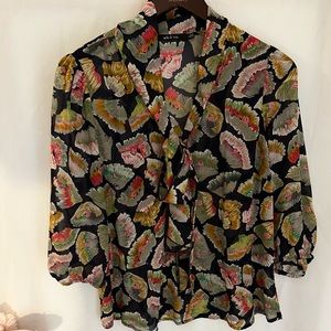 Multicolor floral flowy blouse with navy. Size L. fall or winter to spring!
